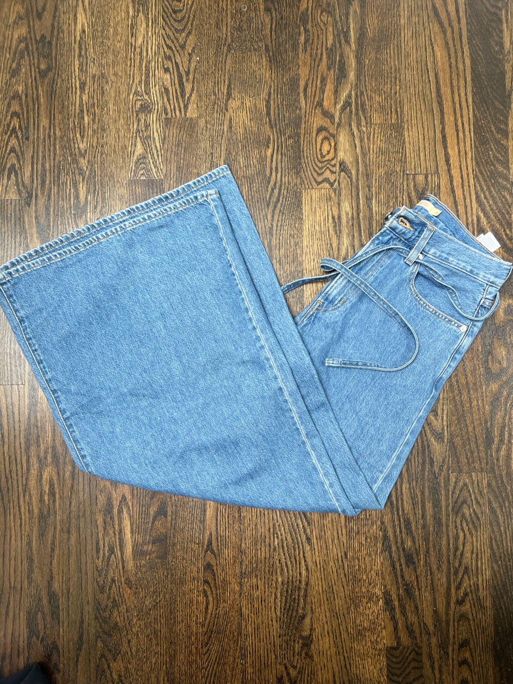 Levi’s XL Superwide Jeans - Picture 3 of 4